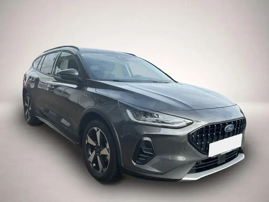 Gebraucht Ford Focus Active X 155 PS (114 kW) 2025 Manufacturer