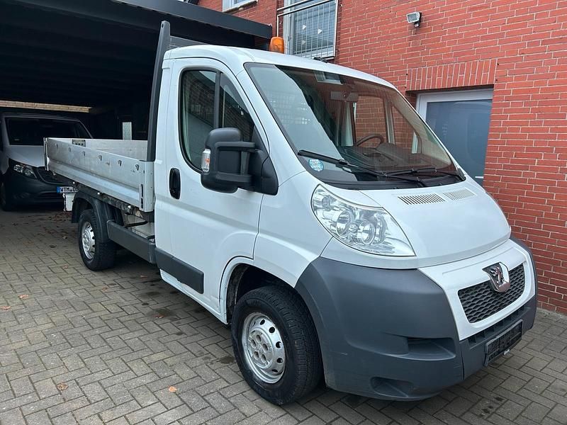 Weiß Gebraucht 2013 Peugeot Boxer Van | 8.990 € (Guter Preis) - Bild 1/4