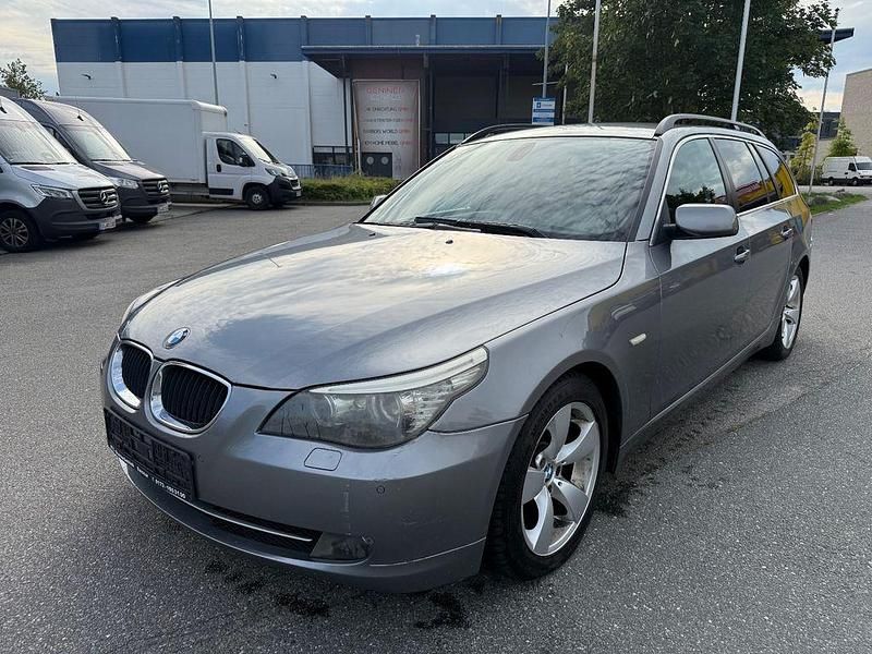Grau Gebraucht 2008 BMW 520 M Sport Kombi | 5.000 € (Superpreis) - Bild 1/4