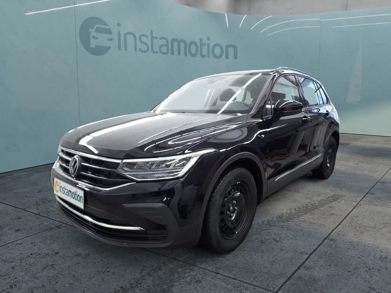 Schwarz Gebraucht 2023 VW Tiguan Life SUV | 30.920 € (Fairer Preis) - Bild 1/4