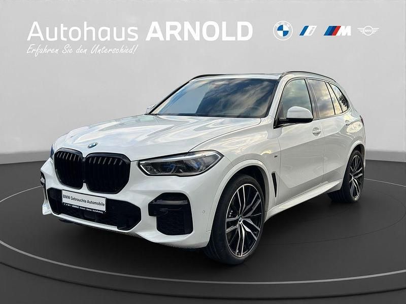 Gebraucht BMW X5 M Sport 340 PS (250 kW) 2022 Alpinweiß uni SUV