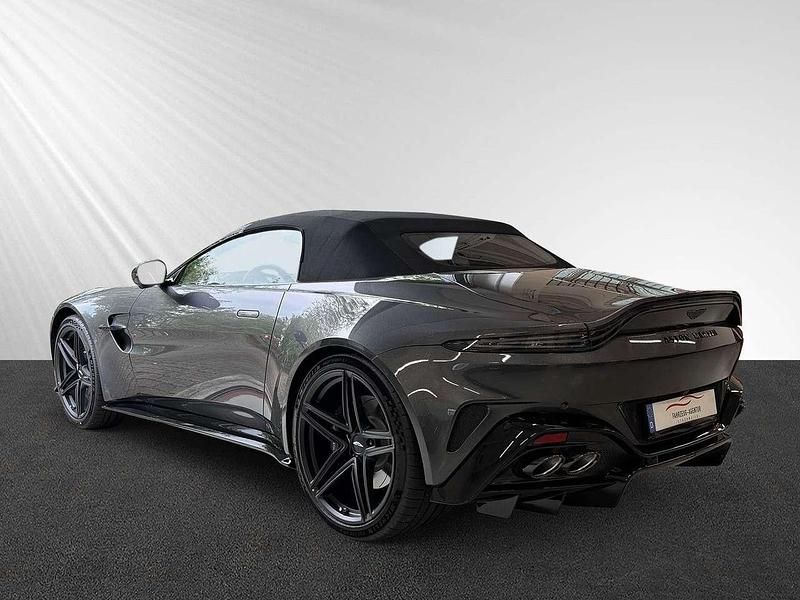 Neu Aston Martin V8 665 PS (489 kW) 2025 Xenon grey Coupé