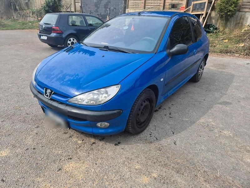 Gebraucht Peugeot 206 99 PS (72 kW) 2003 Blau Kleinwagen