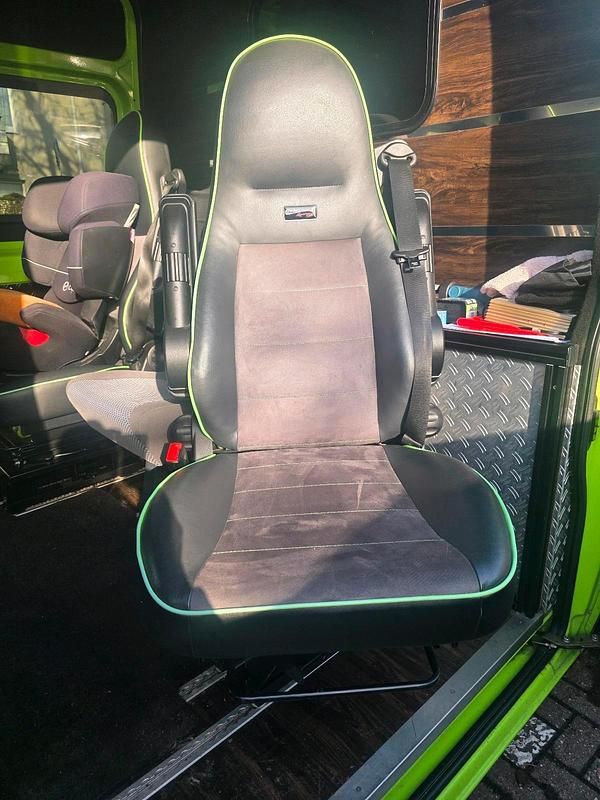 Gebraucht Fiat Ducato 180 PS (132 kW) 2015 Grün Van