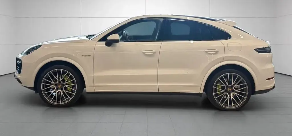 Gebraucht Porsche Cayenne Sport 462 PS (339 kW) 2021 Weiß SUV