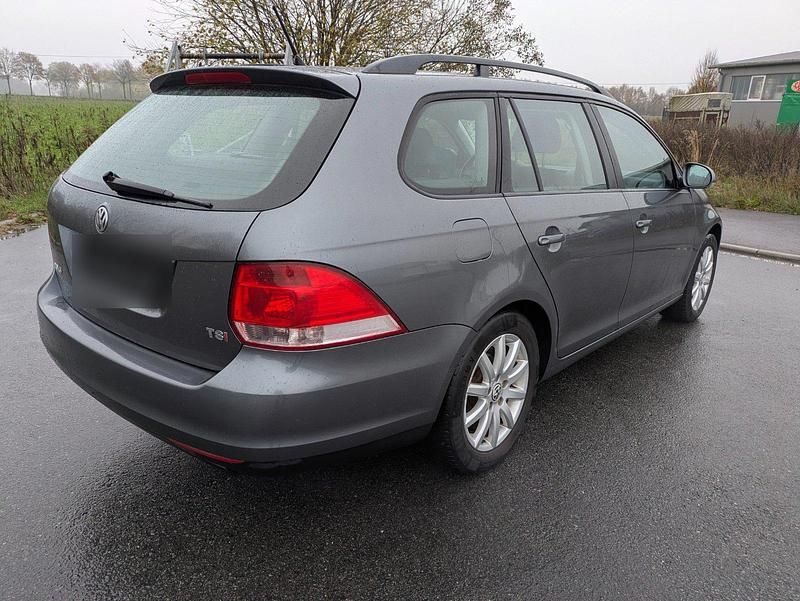 Gebraucht VW Golf V 122 PS (89 kW) 2009 Grau Kombi