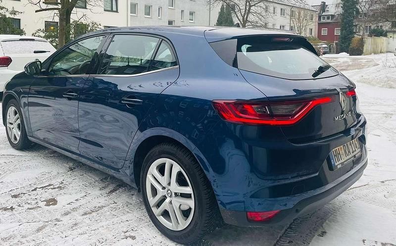 Gebraucht Renault Mégane IV Experience 132 PS (97 kW) 2016 Kleinwagen