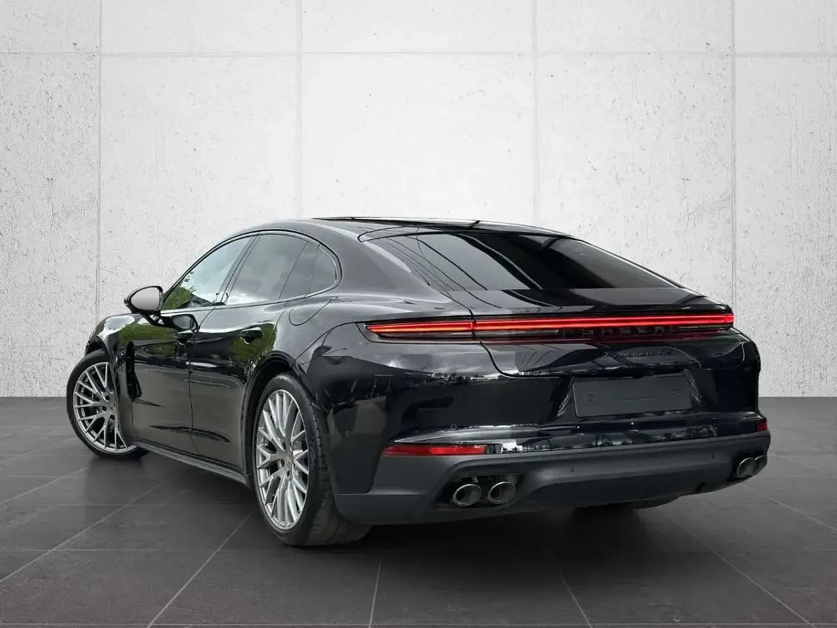 Gebraucht Porsche Panamera 4S E-Hybrid 544 PS (400 kW) 2024 Schwarz Kleinwagen