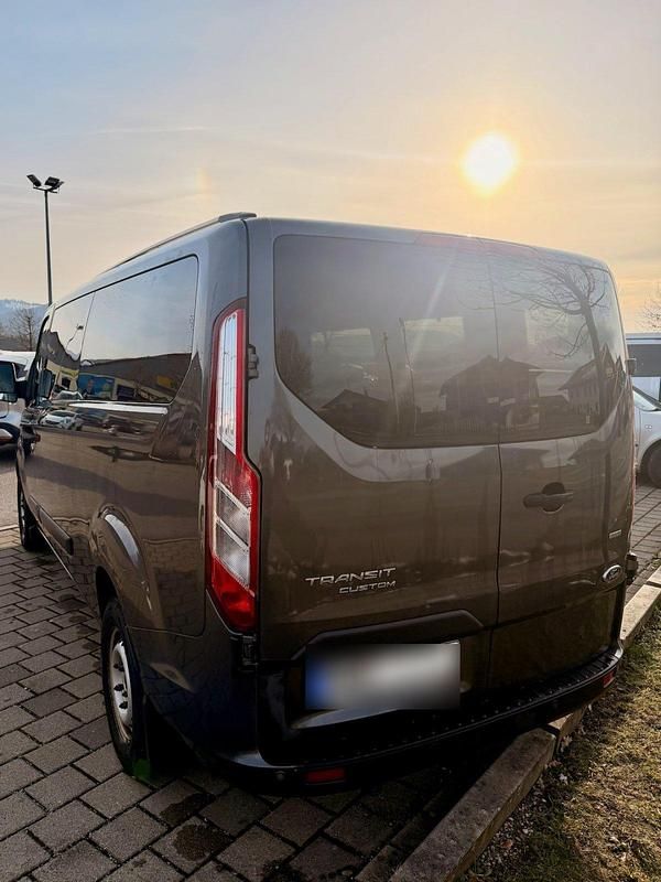 Gebraucht Ford Transit Custom Trend 131 PS (96 kW) 2018 Grau Van / Kleinbus