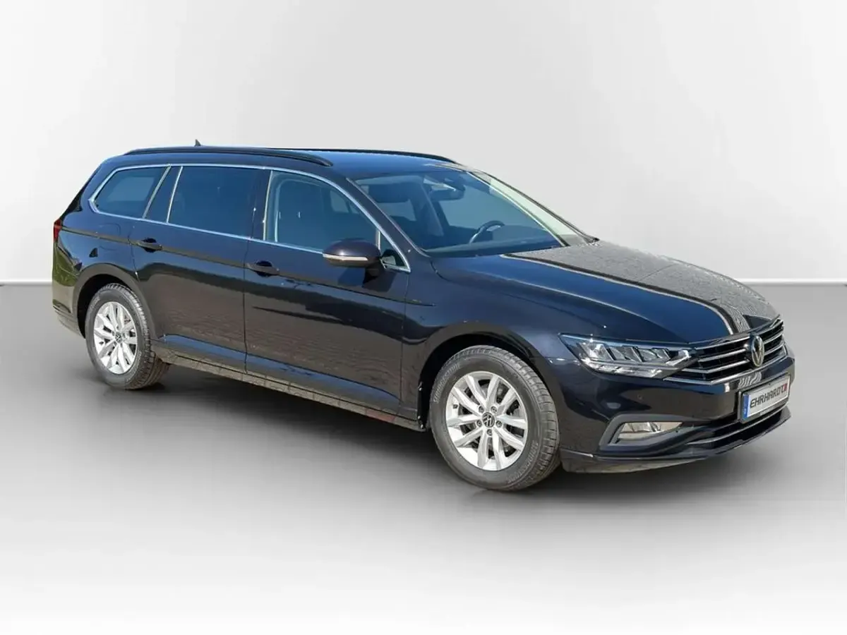 Gebraucht VW Passat Business 150 PS (110 kW) 2024 Schwarz Kombi