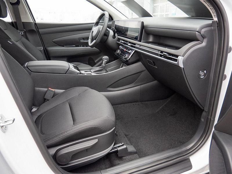 Gebraucht Hyundai Tucson Select 136 PS (100 kW) 2024 Farbe: weiss SUV