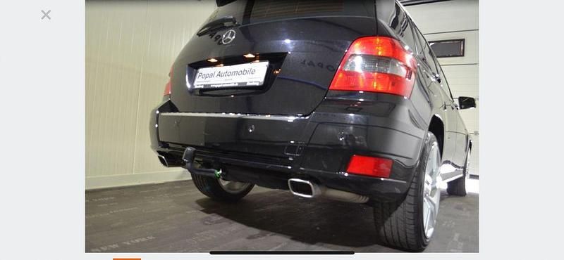 Gebraucht Mercedes GLK250 204 PS (150 kW) 2011 Schwarz SUV