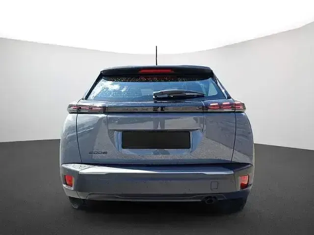Gebraucht Peugeot 2008 Active 101 PS (74 kW) 2024 Grau SUV