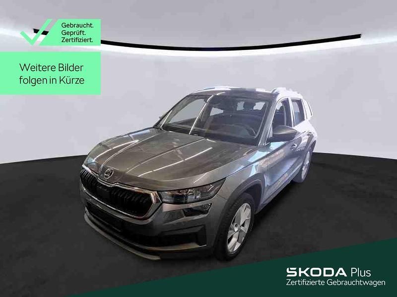 5x graphitegrau metallic Gebraucht 2022 Skoda Kodiaq Tour SUV | 29.249 € (Fairer Preis) - Bild 1/4
