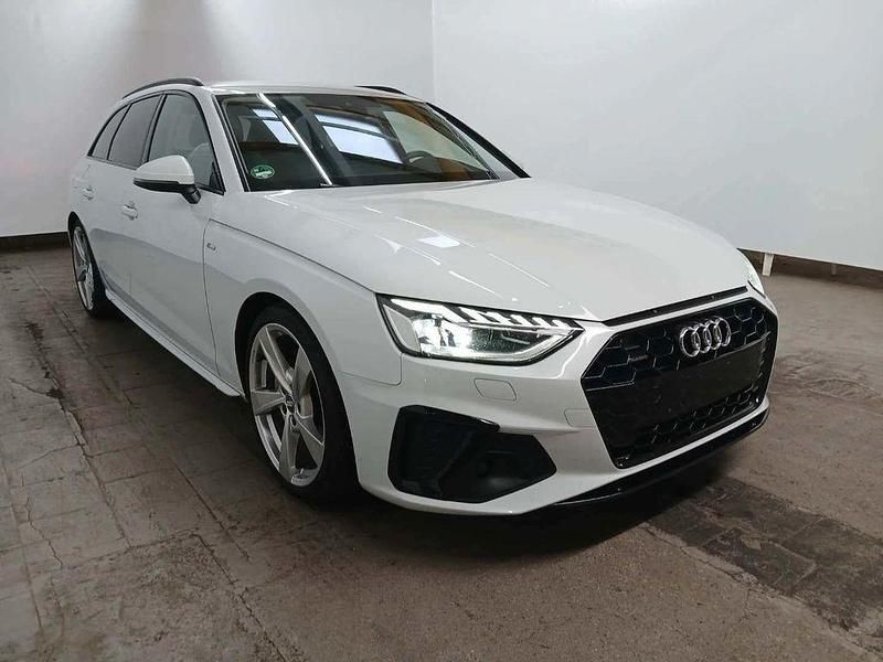 Gebraucht Audi A4 S-Line 204 PS (150 kW) 2022 Weiß Kombi