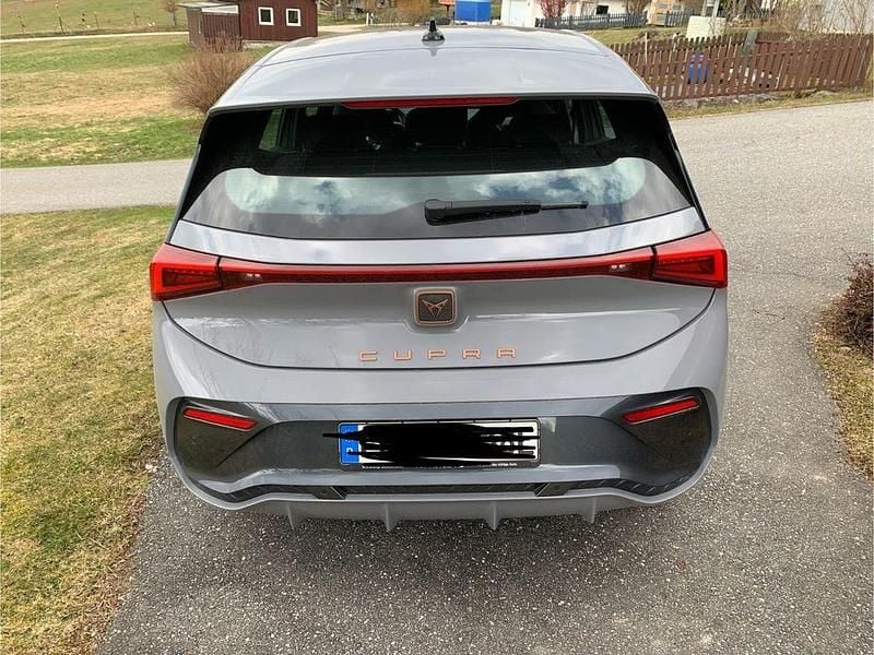 Gebraucht Cupra Born 150 kW (204 PS) 2022 Grau Kleinwagen