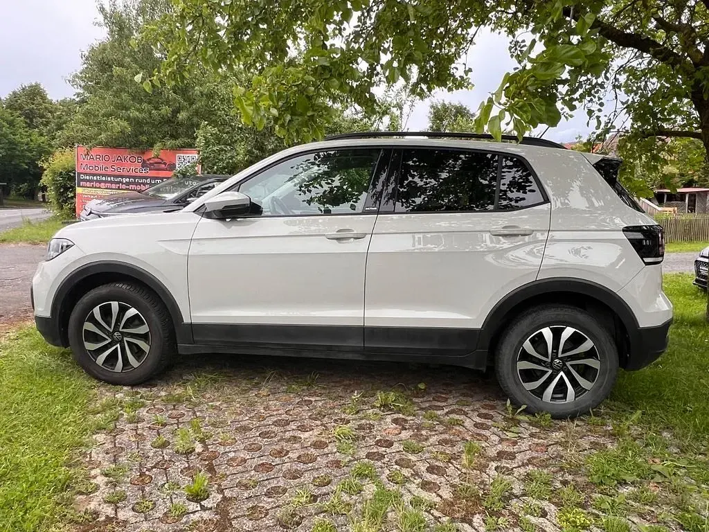 Gebraucht VW T-Cross Active 95 PS (69 kW) 2022 Grau SUV
