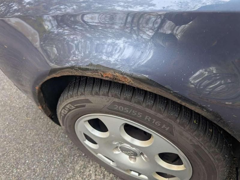 Gebraucht Audi A6 163 PS (119 kW) 2002 Blau Kombi