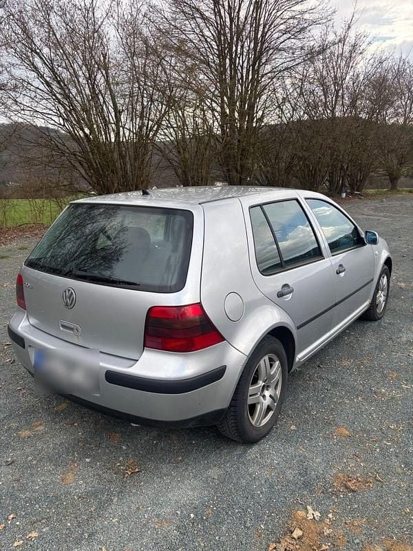 Gebraucht VW Golf IV Edition 75 PS (55 kW) 2001 Silber Limousine
