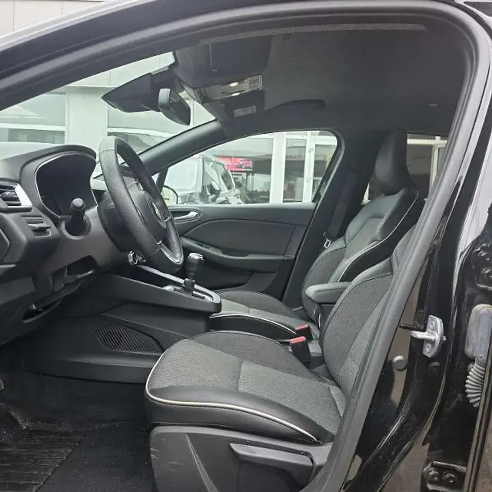 Gebraucht Mitsubishi Colt Top 91 PS (66 kW) 2024 Onyxschwarz Kleinwagen