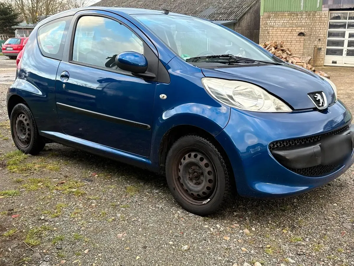 Gebraucht Peugeot 107 68 PS (50 kW) 2006 Blau Kleinwagen
