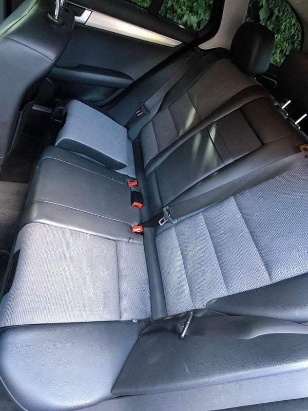 Gebraucht Mercedes 250 204 PS (150 kW) 2014 Schwarz Kombi