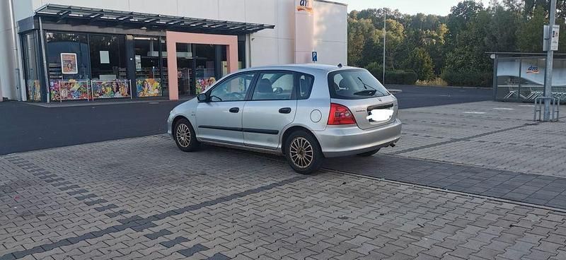 Gebraucht Honda Civic 110 PS (80 kW) 2003 Limousine