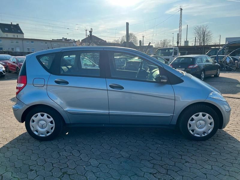 Gebraucht Mercedes A150 95 PS (69 kW) 2008 Silber Kleinwagen