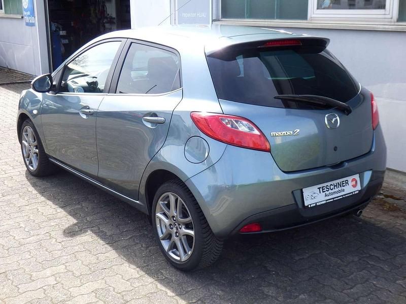 Usata Mazda 2 Edition 84 CV (61 kW) 2013 Grigio Utilitaria