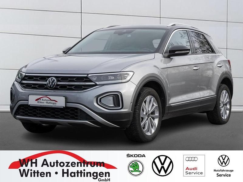 Gebraucht VW T-Roc Style 110 PS (80 kW) 2023 Pyrit silber metallic SUV