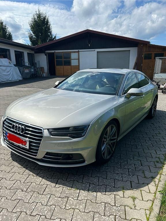Silber Gebraucht 2015 Audi A7 Sport Kleinwagen | 25.800 € (Fairer Preis) - Bild 1/4