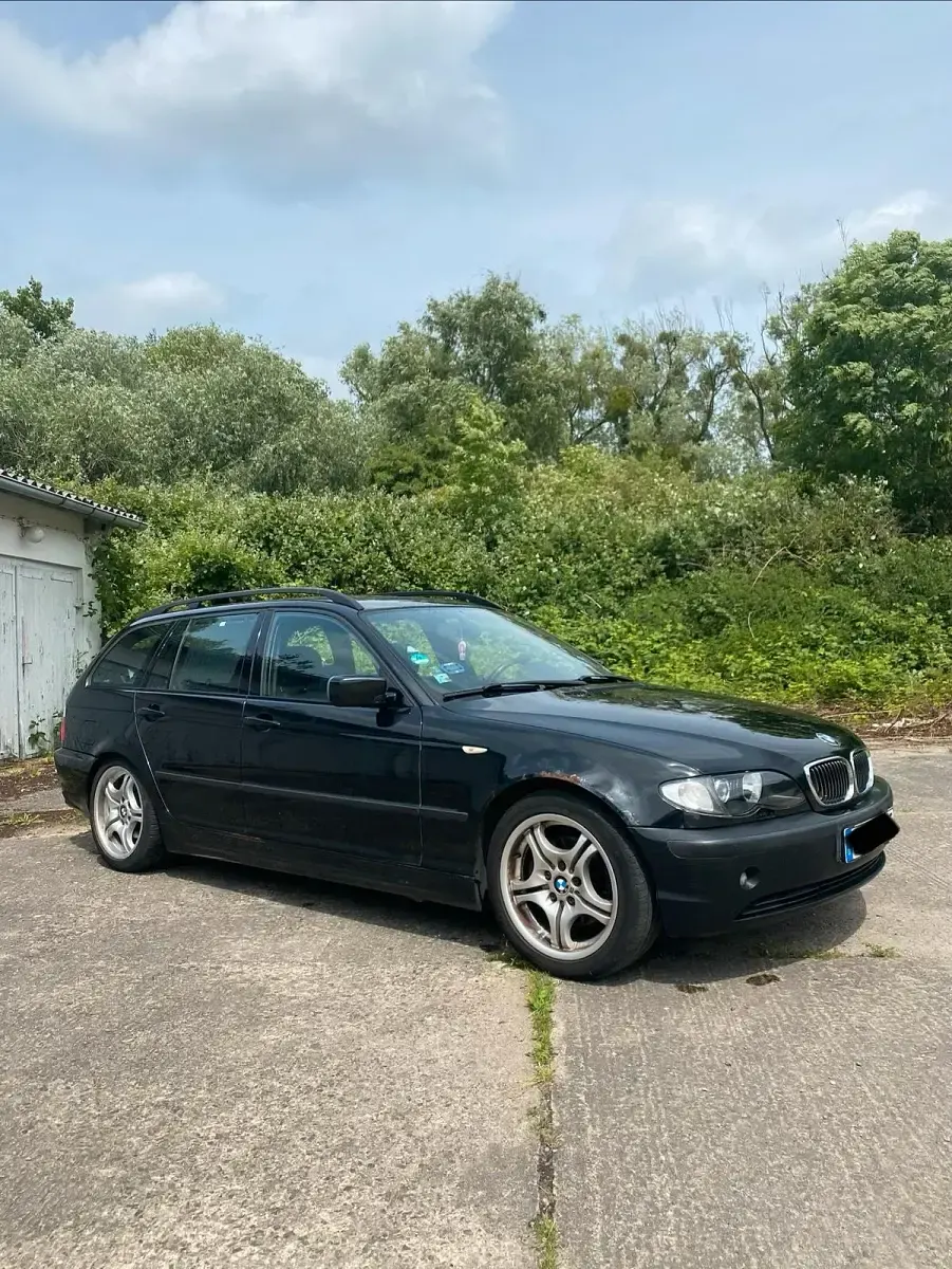 Gebraucht BMW 325 192 PS (141 kW) 2002 Schwarz Kombi