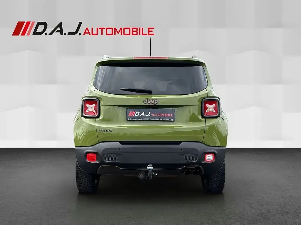 Używany Jeep Renegade 170 KM (125 kW) 2016 Zielony SUV
