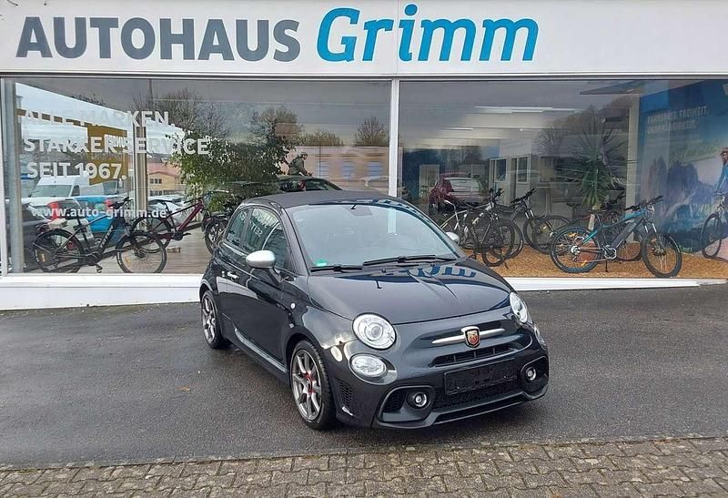 Gebraucht Abarth 595C 165 PS (121 kW) 2023 Schwarz (metallic) Cabrio
