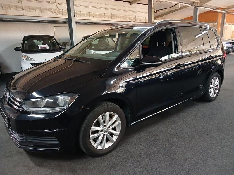 Gebraucht VW Touran 150 PS (110 kW) 2015 Schwarz Van / Kleinbus