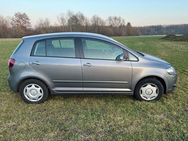 Gebraucht VW Golf Plus Cross Trendline 105 PS (77 kW) 2011 Grau Van / Kleinbus