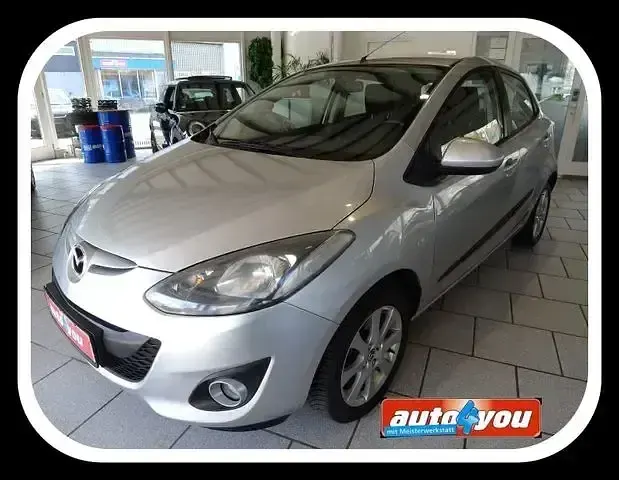 Occasion Mazda 2 84 ch (61 kW) 2012 Argent Citadine