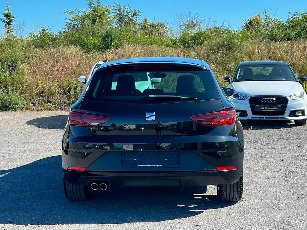 Gebraucht Seat Leon FR 131 PS (96 kW) 2020 Schwarz Limousine