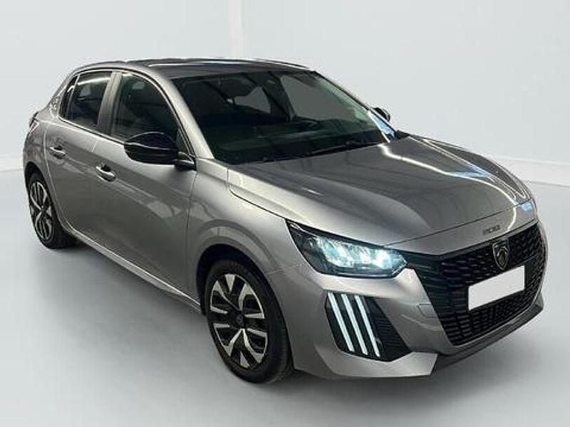 Gebraucht Peugeot 208 101 PS (74 kW) 2025 Andere Kleinwagen