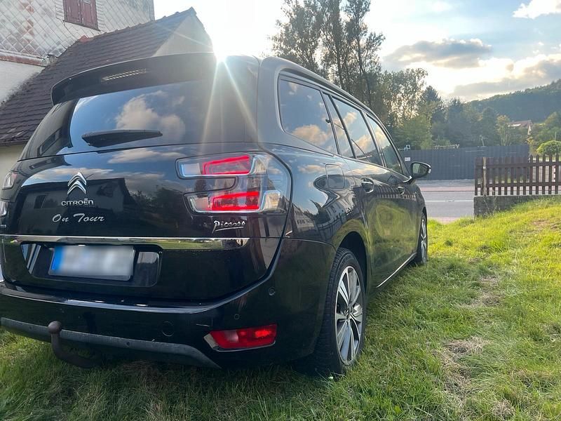 Schwarz Gebraucht 2016 Citroën C4 SpaceTourer Van / Kleinbus | 6.900 € (Guter Preis) - Bild 1/4