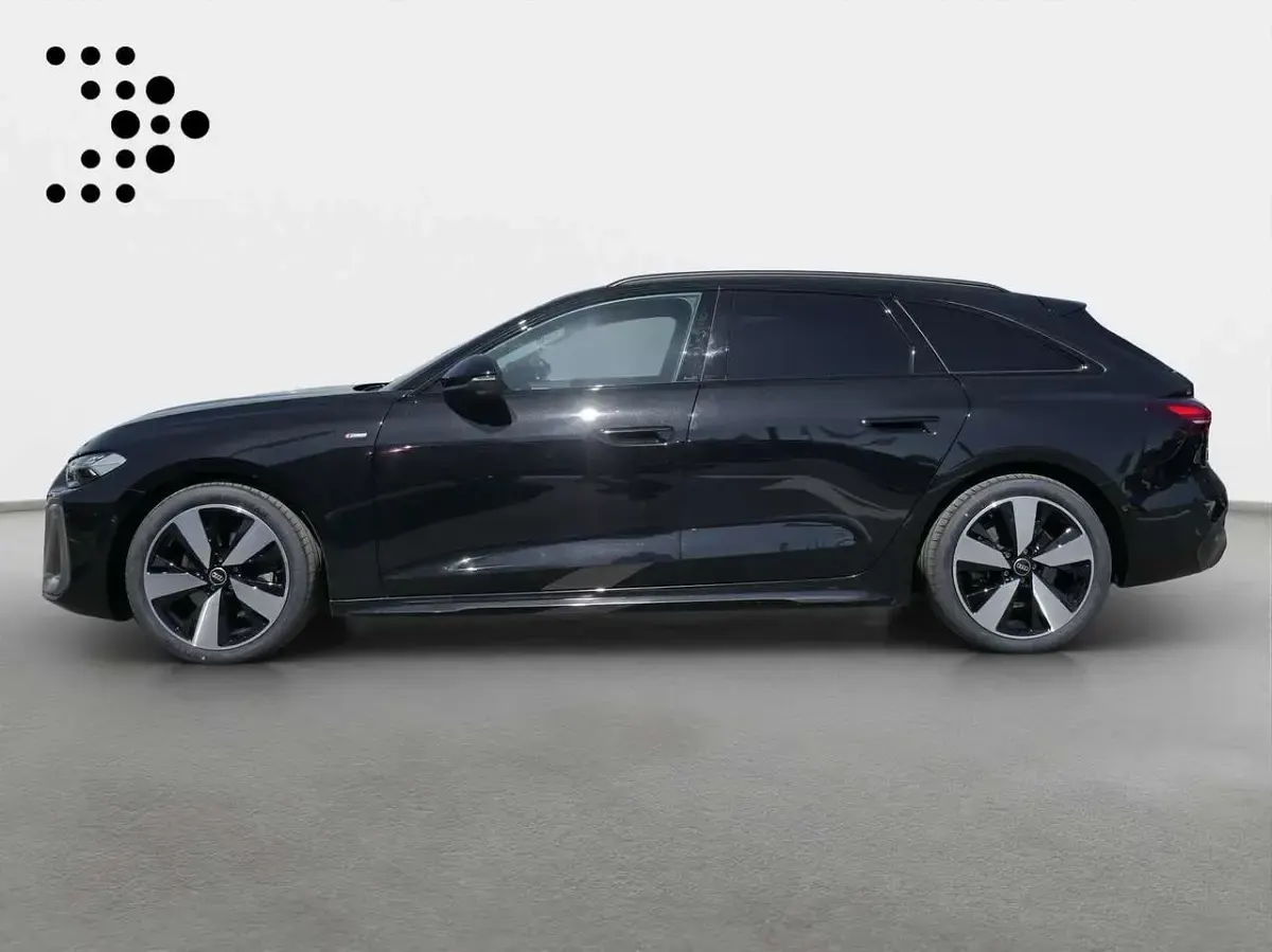 Gebraucht Audi A5 Ambiente 204 PS (150 kW) 2025 Mythosschwarz metallic Kombi