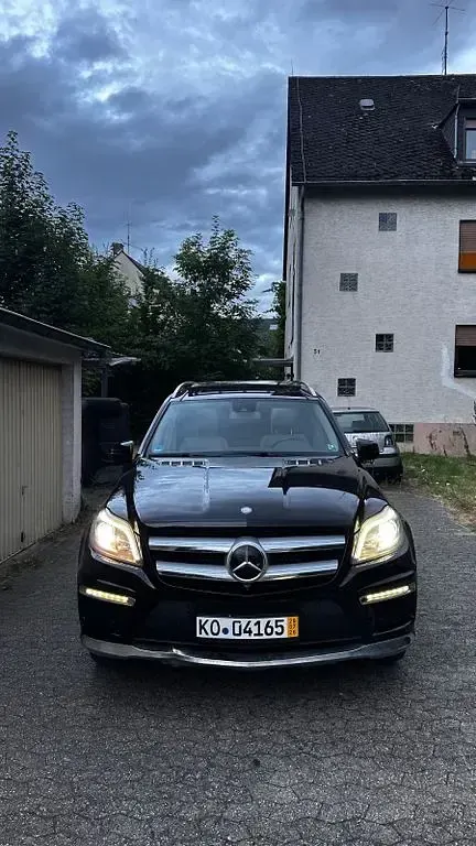 Gebraucht Mercedes GLS350 258 PS (189 kW) 2015 Schwarz SUV