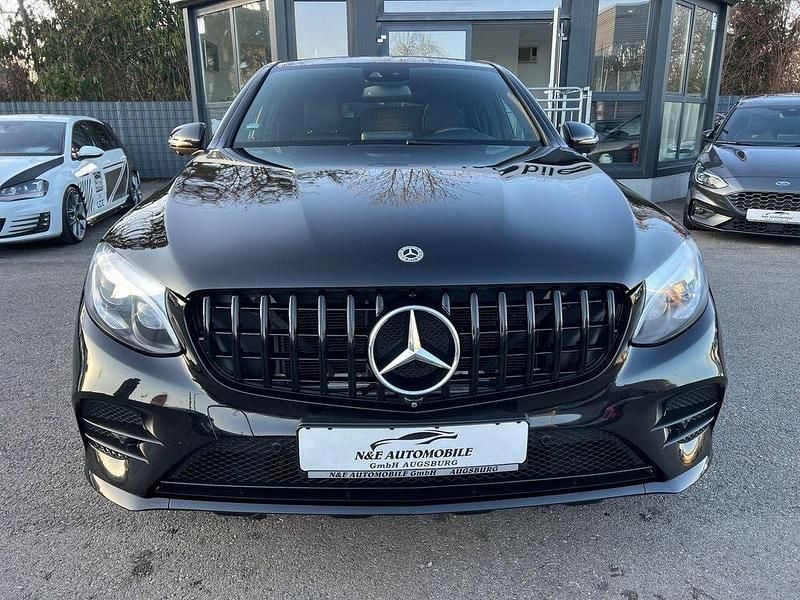 Gebraucht Mercedes GLC350 AMG line 258 PS (189 kW) 2017 Schwarz Coupé