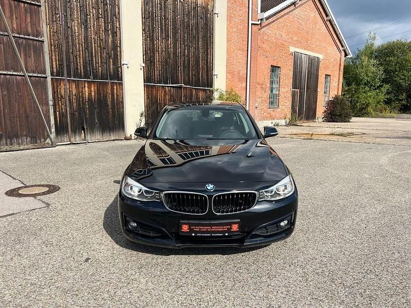 Gebraucht BMW 318 Gran Turismo Sport Line 143 PS (105 kW) 2014 Schwarz Limousine