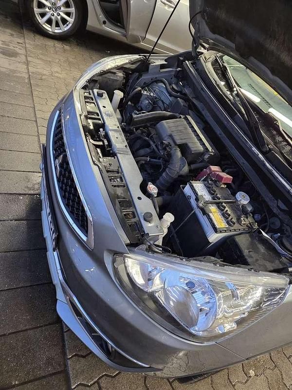 Gebraucht Mitsubishi Space Star Edition 80 PS (58 kW) 2017 Limousine