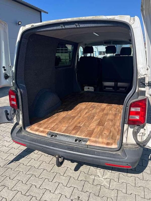 Gebraucht VW Transporter 150 PS (110 kW) 2018 Weiß Van