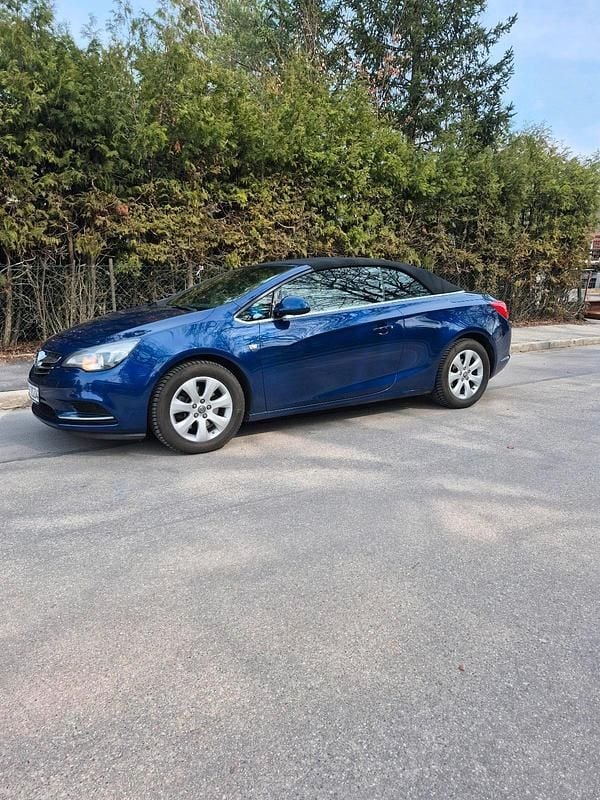 Gebraucht Opel Cascada 120 PS (88 kW) 2013 Blau Cabrio