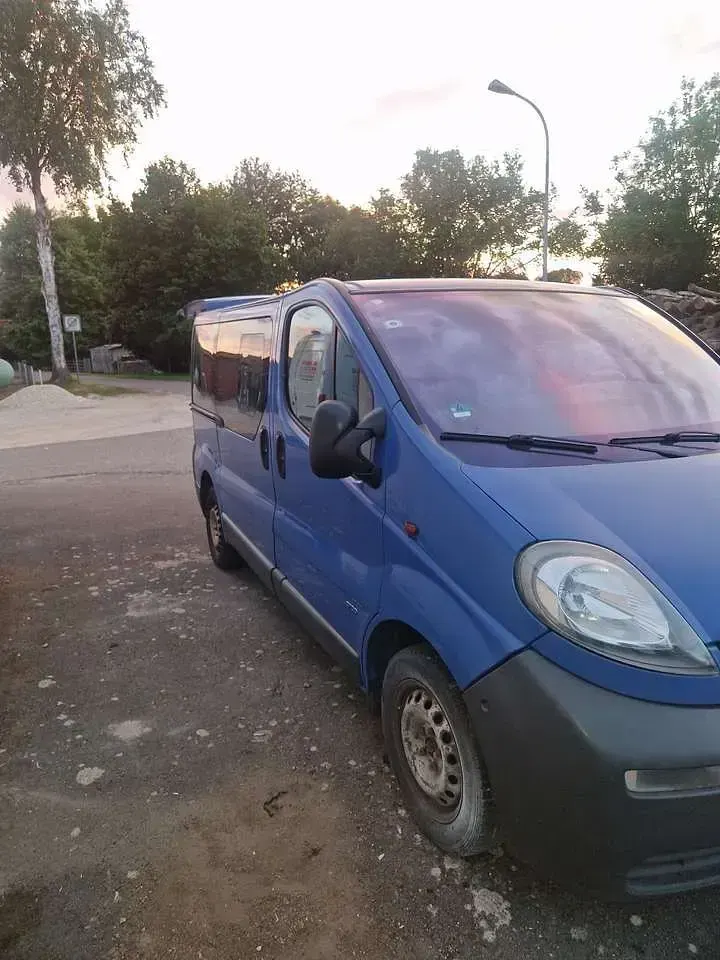Gebraucht Opel Vivaro 101 PS (74 kW) 2003 Van / Kleinbus