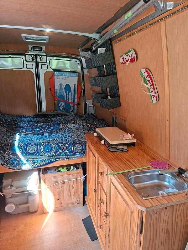 Usata Iveco Daily 126 CV (92 kW) 2012 Argento Monovolume