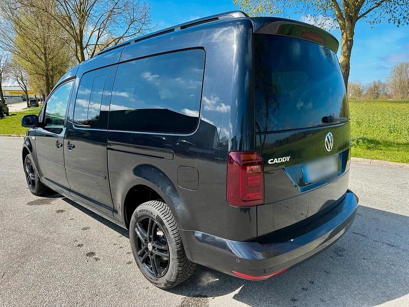 Gebraucht VW Caddy Maxi 150 PS (110 kW) 2016 Schwarz Van / Kleinbus